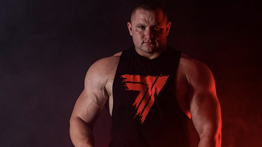 Strongman Mateusz Kieliszkowski Eats Way Fewer Calories Than You Think