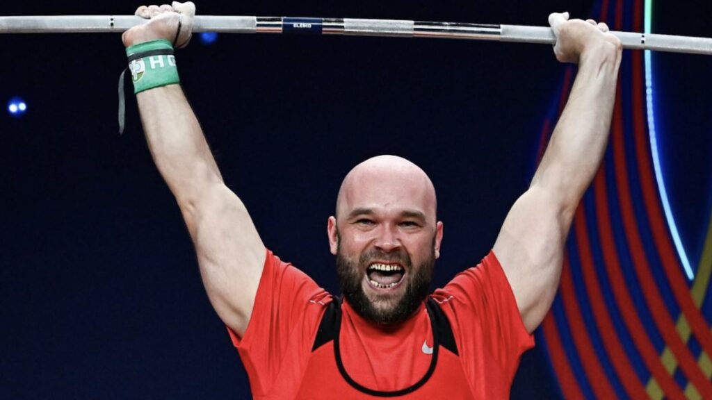 Ruslan Nurudinov (109KG) Sets World Record Clean & Jerk In Manama, Bahrain